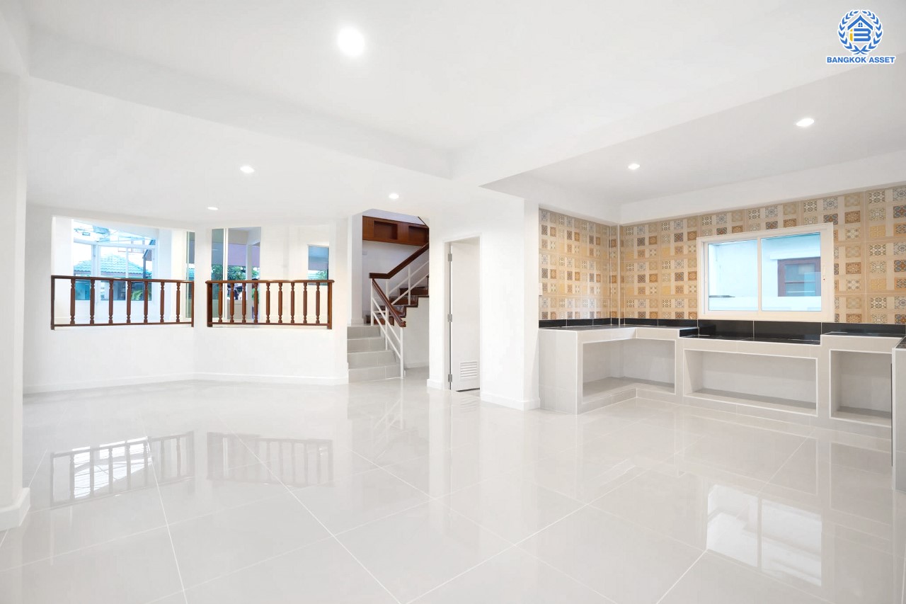 บ้านมือสองตกแต่งใหม่ ม.เศรณีวิลล่า บางใหญ่-กาญจนาภิเษก (บ้านกล้วย-ไทรน้อย) เนื้อที่ 50 ตร.ว. ฟังก์ชันพร้อม 3 ห้องนอน 3 ห้องน้ำ จอดรถได้ 2 คัน ตอบโจทย์ทุกการอยู่อาศัย บนทำเลคุณภาพ! เชื่อมต่อ ถ.กาญจนาภิเษก ใกล้เซ็นทรัลเวสต์เกต และ รถไฟฟ้า "สถานีคลองบางไผ่"...